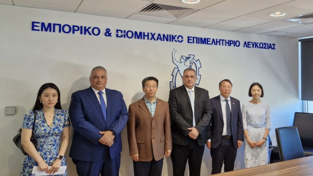 Συνάντηση ΕΒΕ Λευκωσίας με τον Πρέσβη της Κίνας