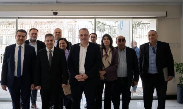 Ο Υπουργός Ενέργειας, Εμπορίου και Βιομηχανίας στη Βιομηχανική Περιοχή Στροβόλου